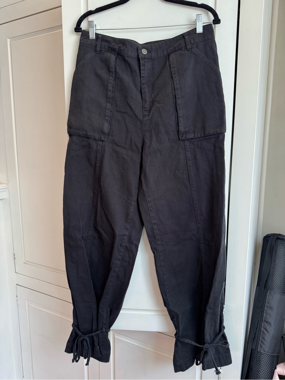 Forever 21 High-Rise Black Women's Jeans with Ankle Tie